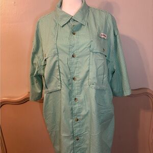 Magellan Outdoors Green Checkered Casual Button Down Shirt